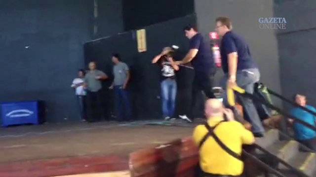 Chegada dos envelopes com as notas dos desfiles do Carnaval de Vitória