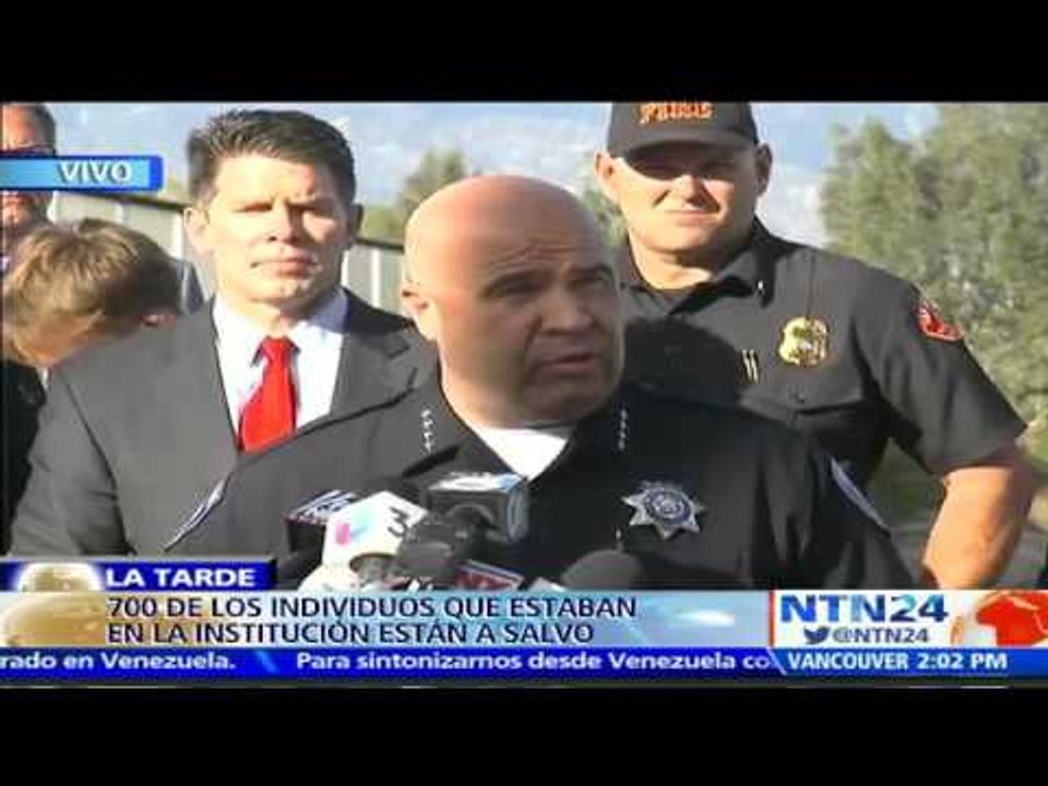Autoridades buscan camioneta negra en la que habrían huido los autores de tiroteo en San California