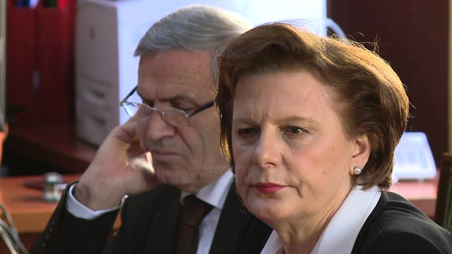 Debati në PS, Braçe kundër Blushit e Hafizit - Top Channel Albania - News - Lajme