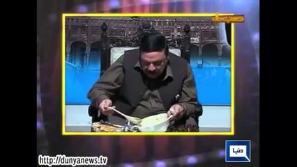 just look at sheikh rasheed while eating