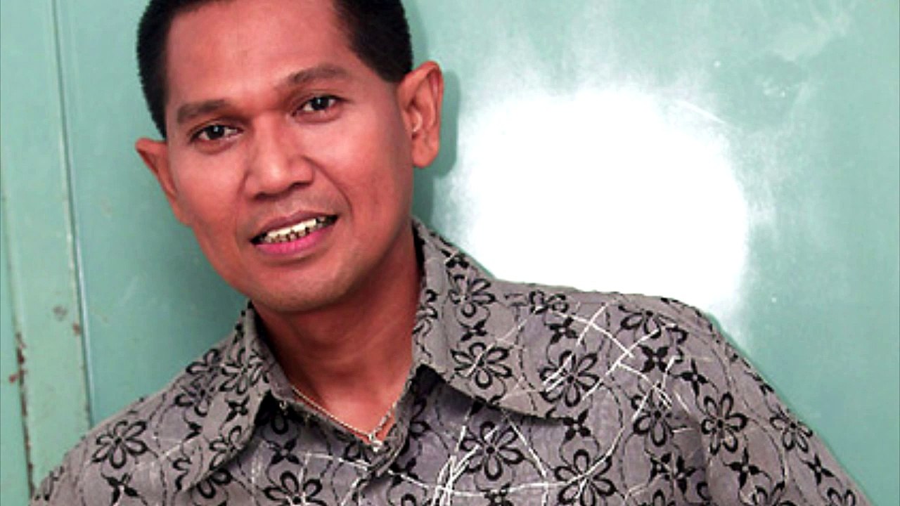 Obbie Messakh Antara Cinta Dan Dusta