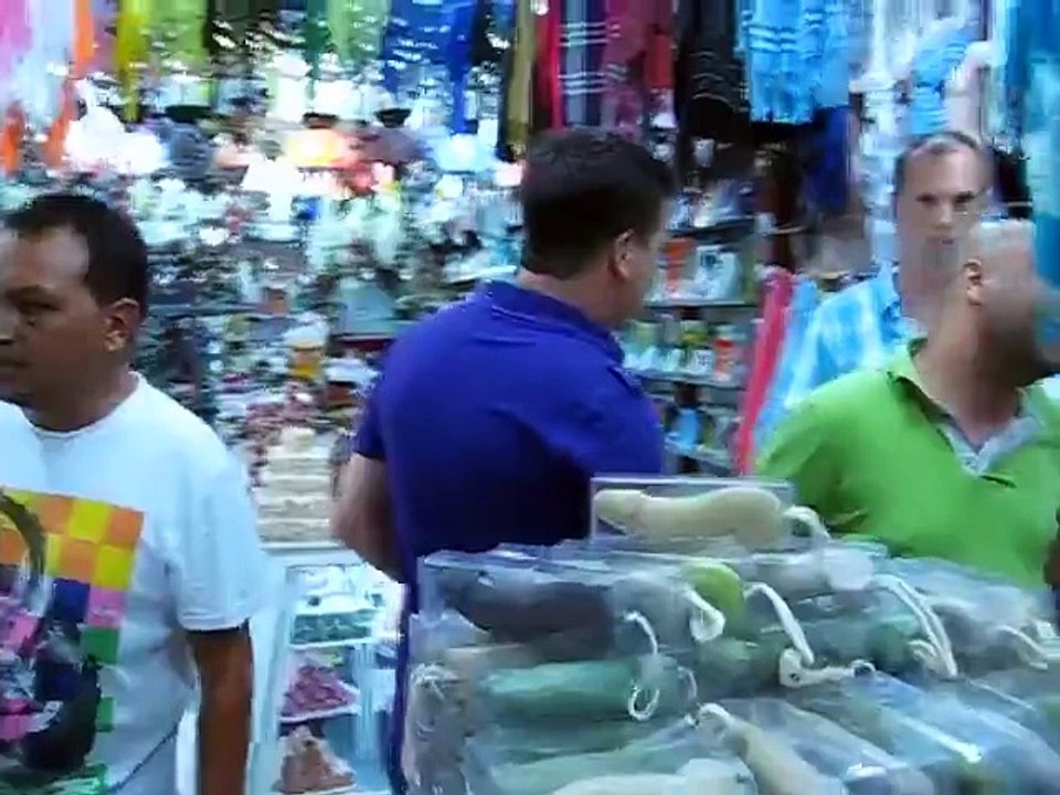 Как в Турции относятся к русским туристам ?