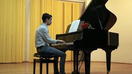 Ionut Alberto Radu - Sonatina op 36 nr.4 de Clementi (p.II) (1024p FULL HD)