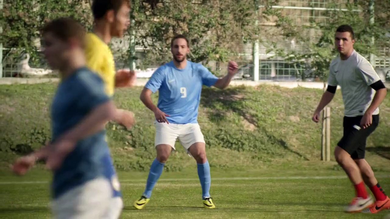 Winner Stays On -- Nike Risk Everything