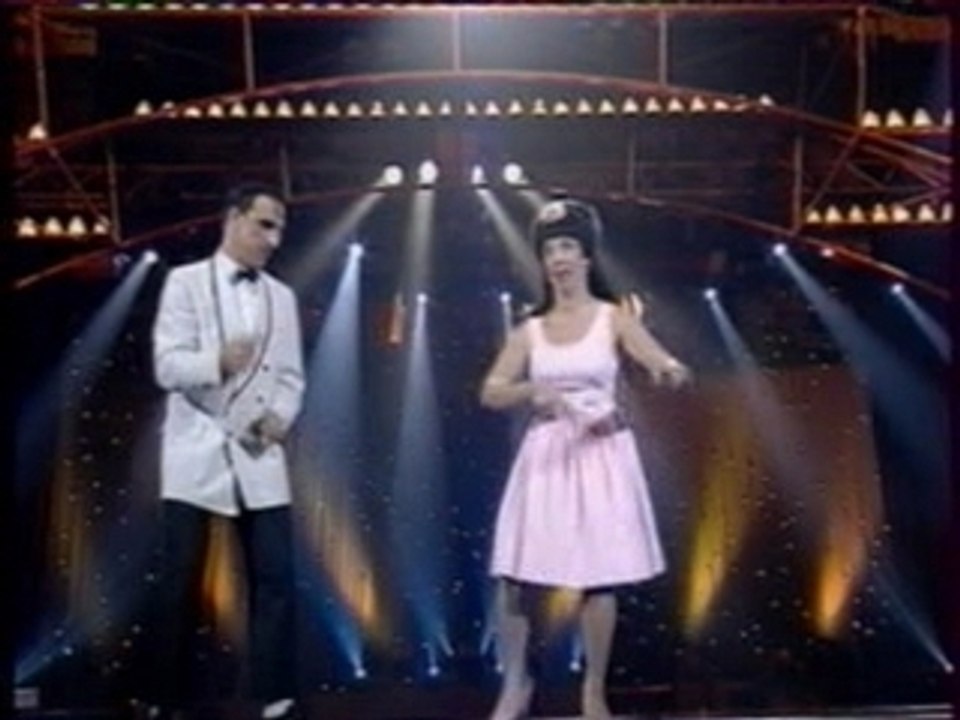 SHIRLEY ET DINO