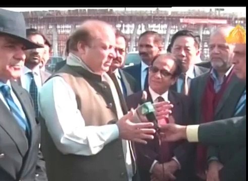 Nawaz Sharif talks to media over PIA employees strike