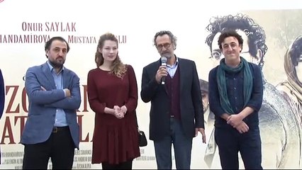 Ödüllü filmin galasında ‘diktatörlerin savaşı dostluğumuzu engelleyemez’ mesajı