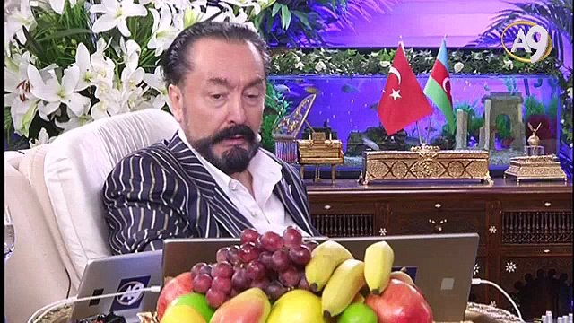 Münafikun Suresi, 4. Ayetin Tefsiri (Münafıkların ahlaksızlığı her şeyi kendi aleyhlerine düşünmelerinden kaynaklanır)