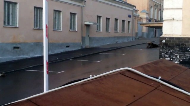 BMW X5 прыгнула с трамплина, на съемках фильма Максимальный удар