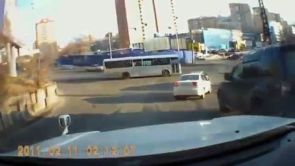 ACCIDENTES COCHES RUSIA 2016 (360p)