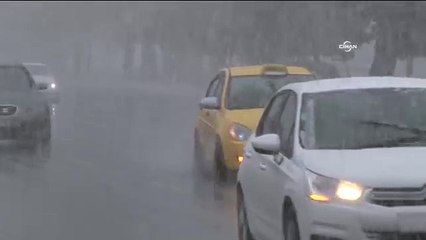 Ankara beyaza büründü, sürücüler zorlandı