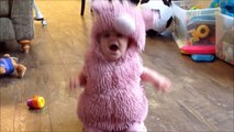 Knee Hopping Baby in Piggy Halloween Costume - Funny, Cute, Adorable, Baby Video