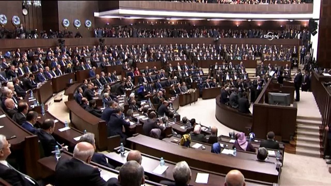 Davutoğlu'ndan flaş Rus uçağı açıklaması