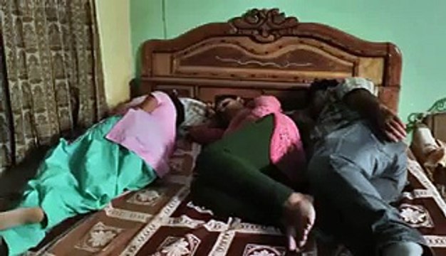 Best Funny Pakistani Wifes video - Video