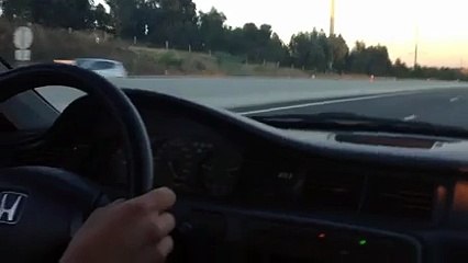 Il filme son crash à 240 kmh