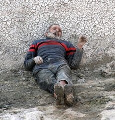 Kanala Düşen Adam Bir Hafta Sonra Fark Edilerek Kurtarıldı