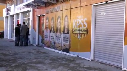 Öğrencilerin vize notları ve Kuran'ı Kerim sayfalarında delil aradılar