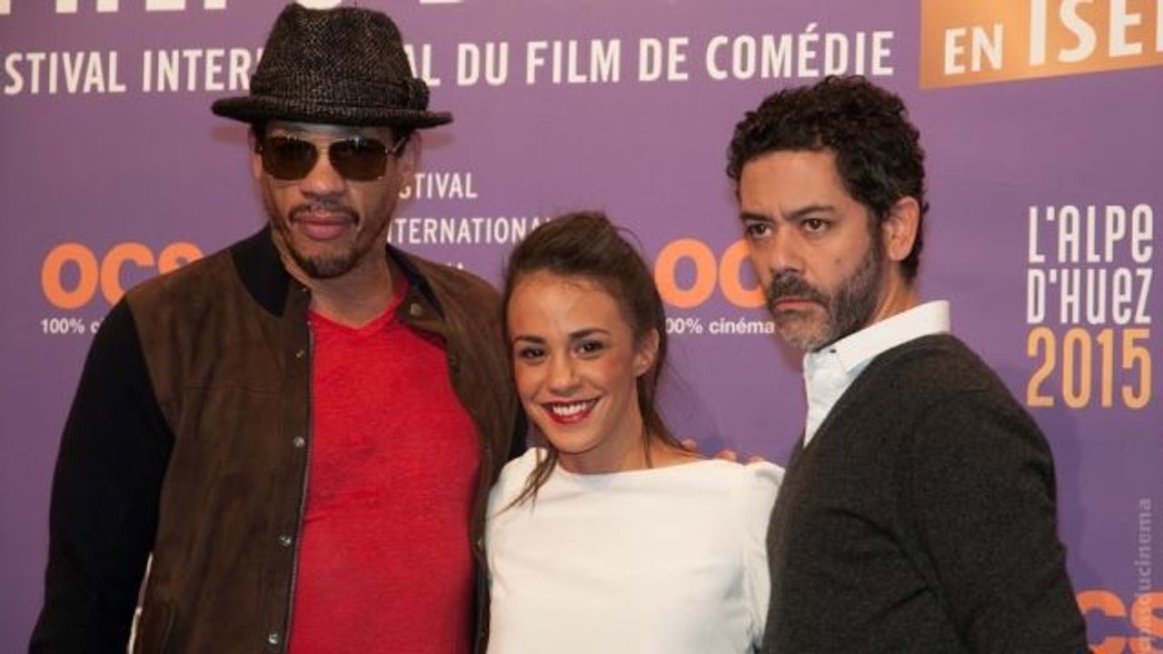 Les Gorilles : Alice Belaïdi raconte le tournage (video)