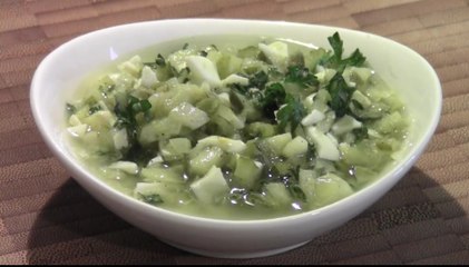 Vinaigrette pikant - Salatdressing mit Senf und Ei - Rezept