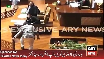 Arshad Wohra Resigne from Sindh Assembly -ARY News Headlines 4 February 2016,
