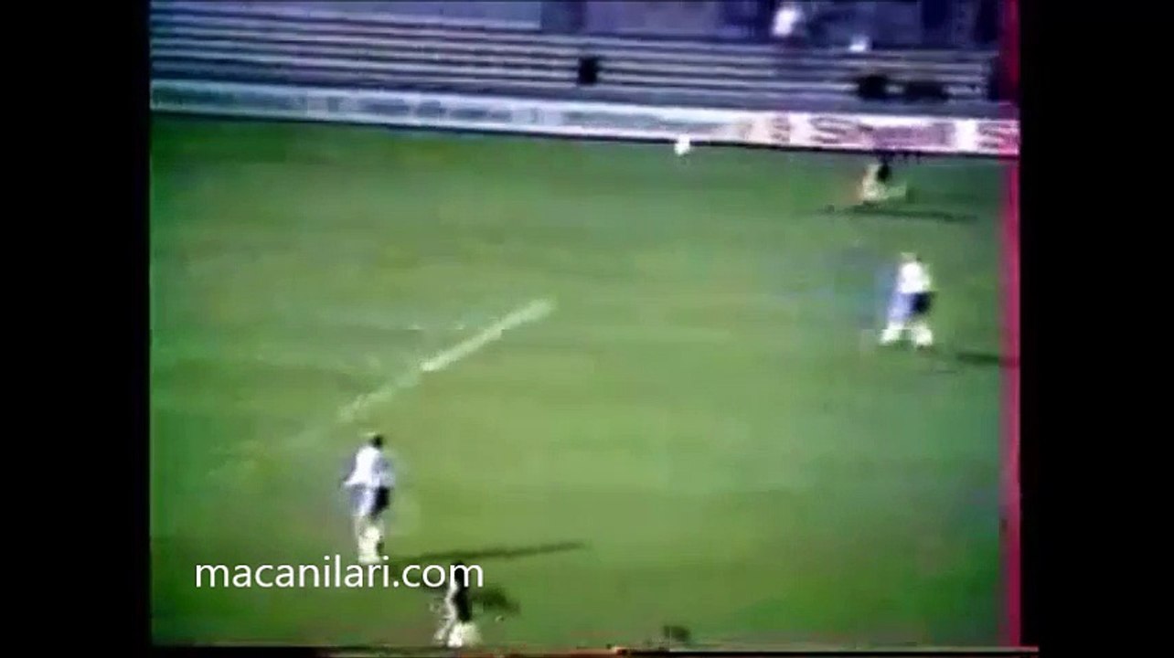 17.09.1975 - 1975-1976 European Champion Clubs' Cup 1st Round 1st Leg Kjobenhavns Boldklub / Kobenhavn FC 0-2 AS Saint-Etienne