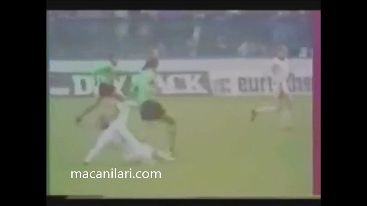 12.05.1976 - 1975-1976 European Champion Clubs' Cup Final Bayern München 1-0 AS Saint-Etienne