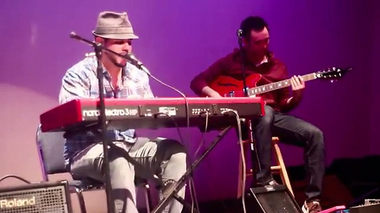 "Forever Yours" by Manny X - LIVE ACOUSTIC PERF...
