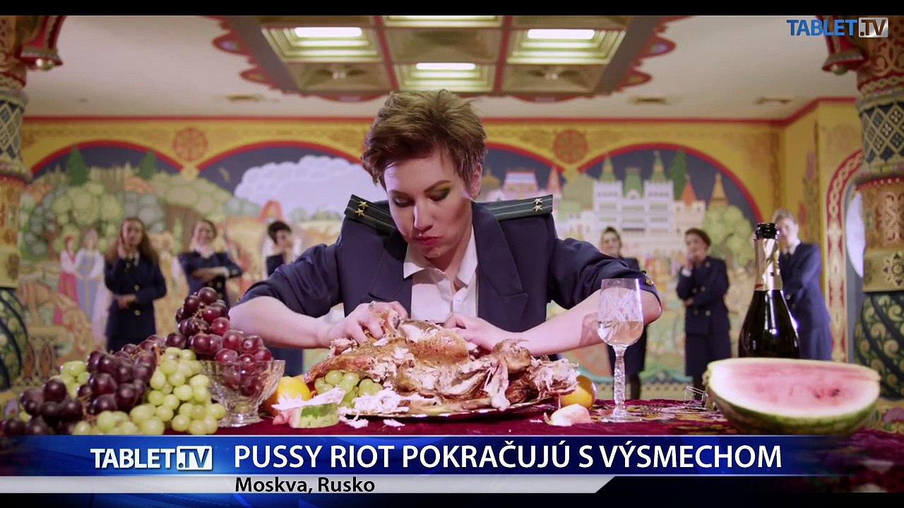 Pussy Riot sa v novom videoklipe vysmieva ruskej prokuratúre