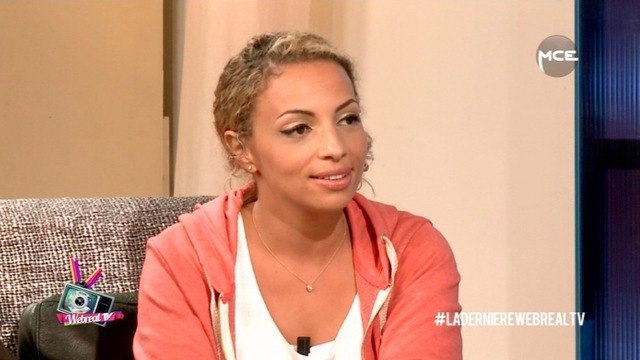 Kayna Samet présente Thug Wife dans la WebReal TV (interview + live)