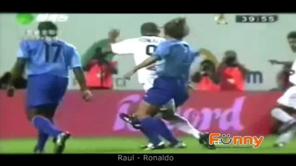 Football Legends ● Assisting each other - (6)