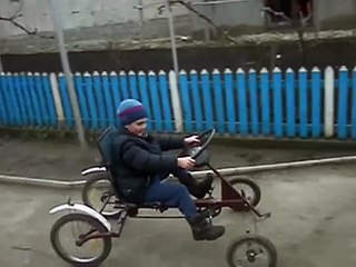 Самодельный вело-мобиль =)