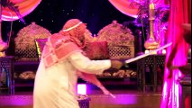 Funny Mehndi Dance - Desi vs. Arab skit! Pakistani wedding Hammad   Mehar