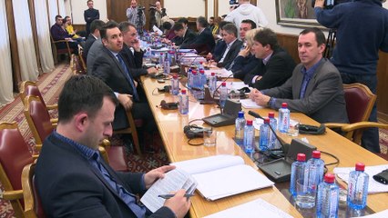 Vazhdon 'cirku' në kuvend për Universitetin Damjan Gruev