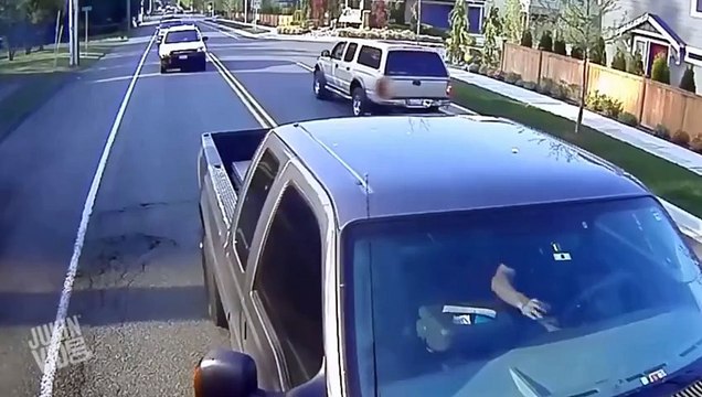 Texting and Driving Goes Wrong Driving 101