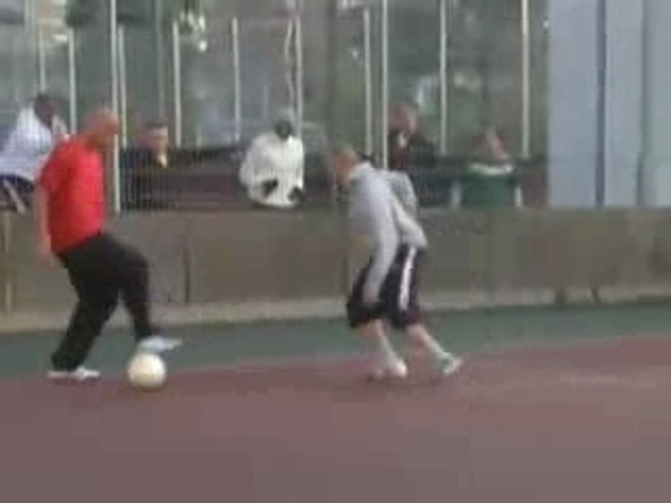 thierry henry, foot de rue