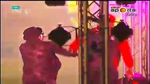 PSL 2016 Opening Ceremony Chris Gayle Shakes Leg with Sean Paul and others