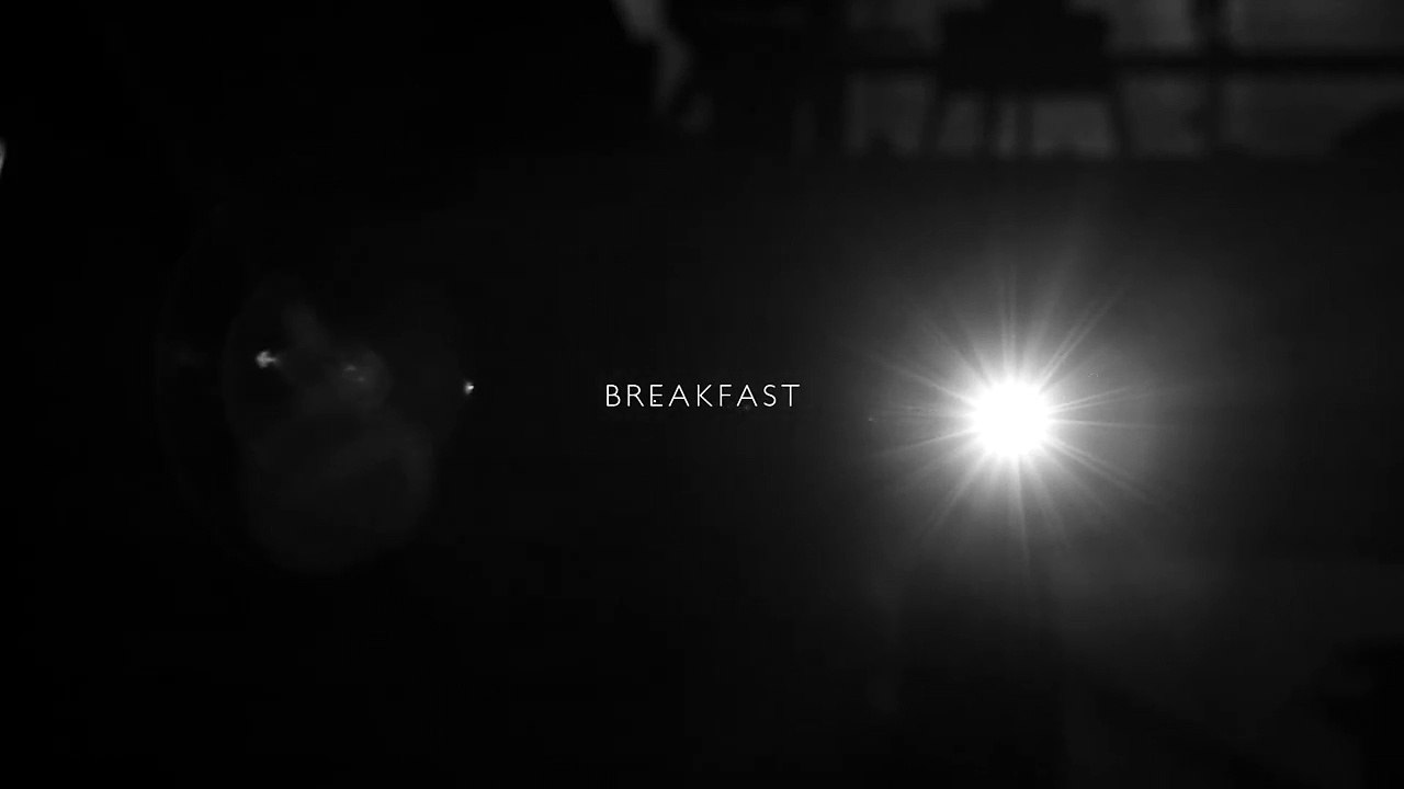 Sasha's Bloc - Breakfast