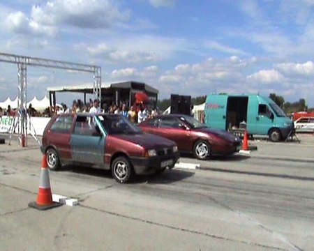 Fiat Coupe Turbo Vs. Fiat Uno Turbo Drag Race