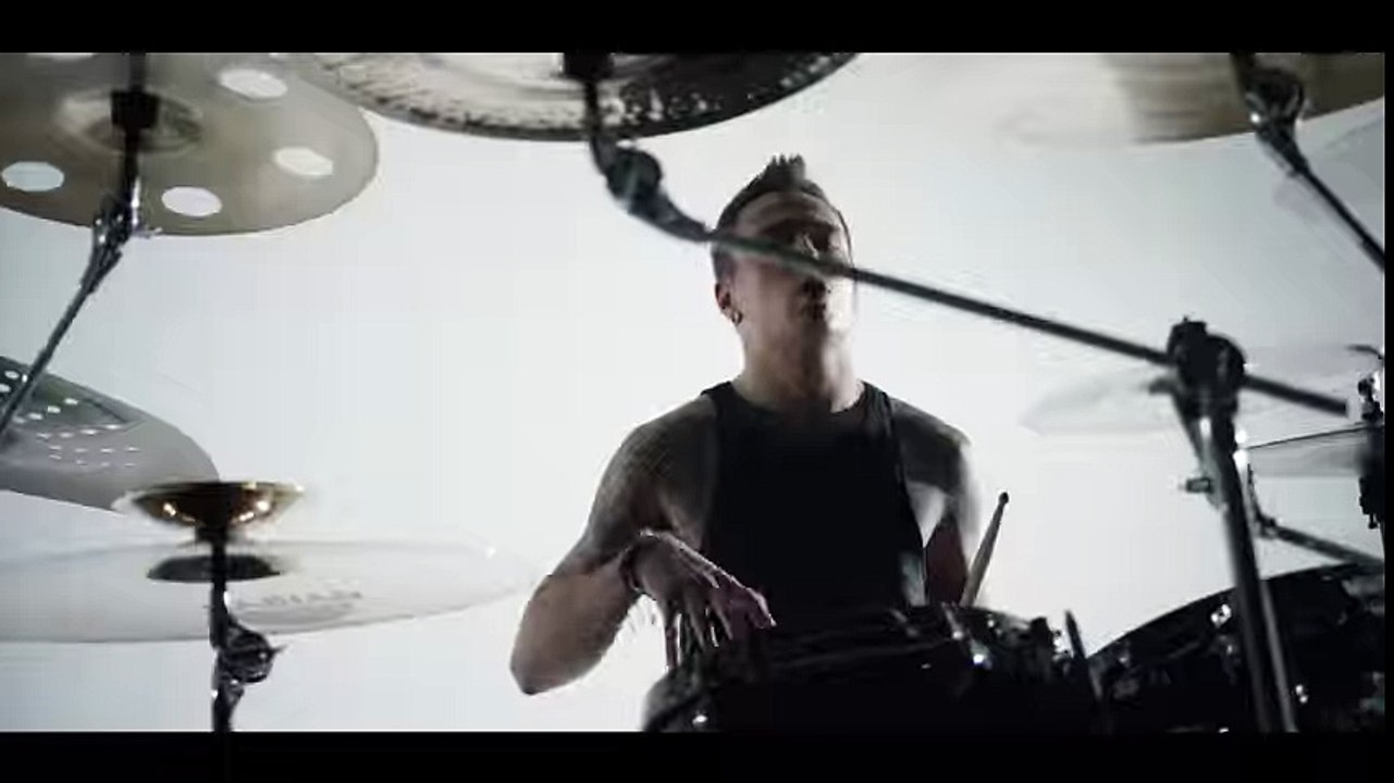 Asking Alexandria - The Black