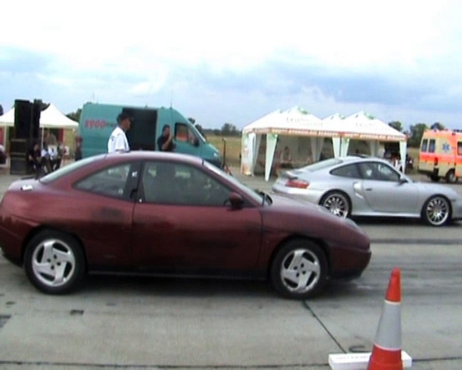 Porsche 996 Turbo Vs. Fiat Coupe Turbo Drag Race