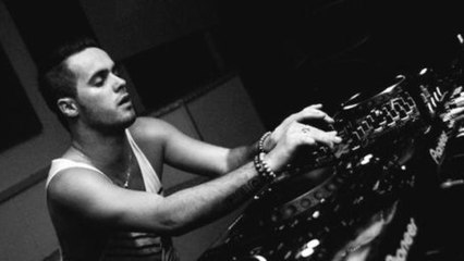 Voir et revoir X-Hit avec Joan Kruff et Tony Romera sur MCEReplay