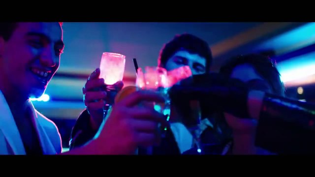 Lo chiamavano Jeeg Robot (Teaser Trailer)