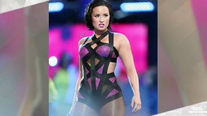 Demi Lovato Strips Down In Sexy Unretouched Underwear Pic