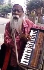 Amazing Top Street Singer