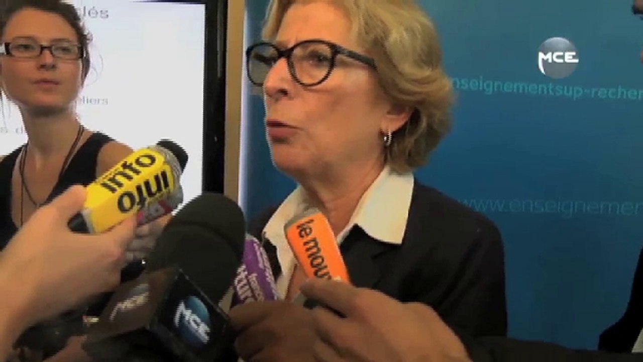 Exclu MCE : G. Fioraso déclare, "100€ par mois, c'est la différence qui fait qu'ils ne seront plus obligés de travailler au-delà d'un mi-temps" (vidéo)