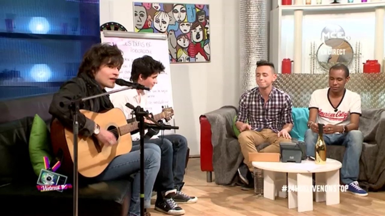 Les 24h de la WebReal TV : Valentin Marceau enflamme le plateau en chantant en live "Dansons"