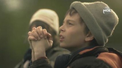 Voir et revoir Inter Court : Le Père Noel est mort sur MCEReplay