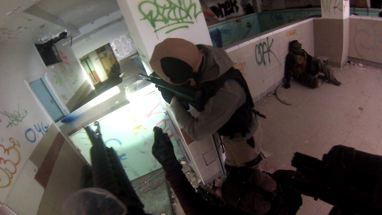 GTIA AIRSOFT : Defense de la piscine