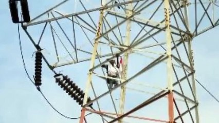 Heboh !! Aksi Fitri 'Spider Kid' Berujung maut, dia Jatuh dari Peron Stasiun Pondok Ranji