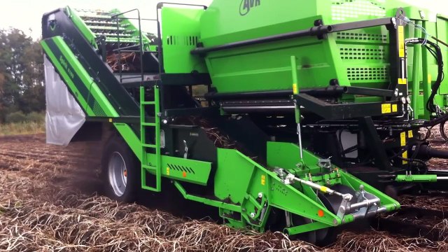 Nieuwe AVR Spirit 6100 afgeleverd in Drenthe Trekkerweb